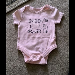 Baby pink onesie Daddys little squirt front baby pink 3 to 6 months NWOT.